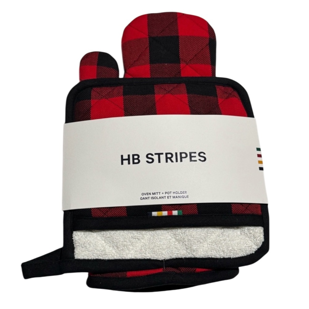 Hudson’s Bay Company HBC Stripes Oven Mitt Set